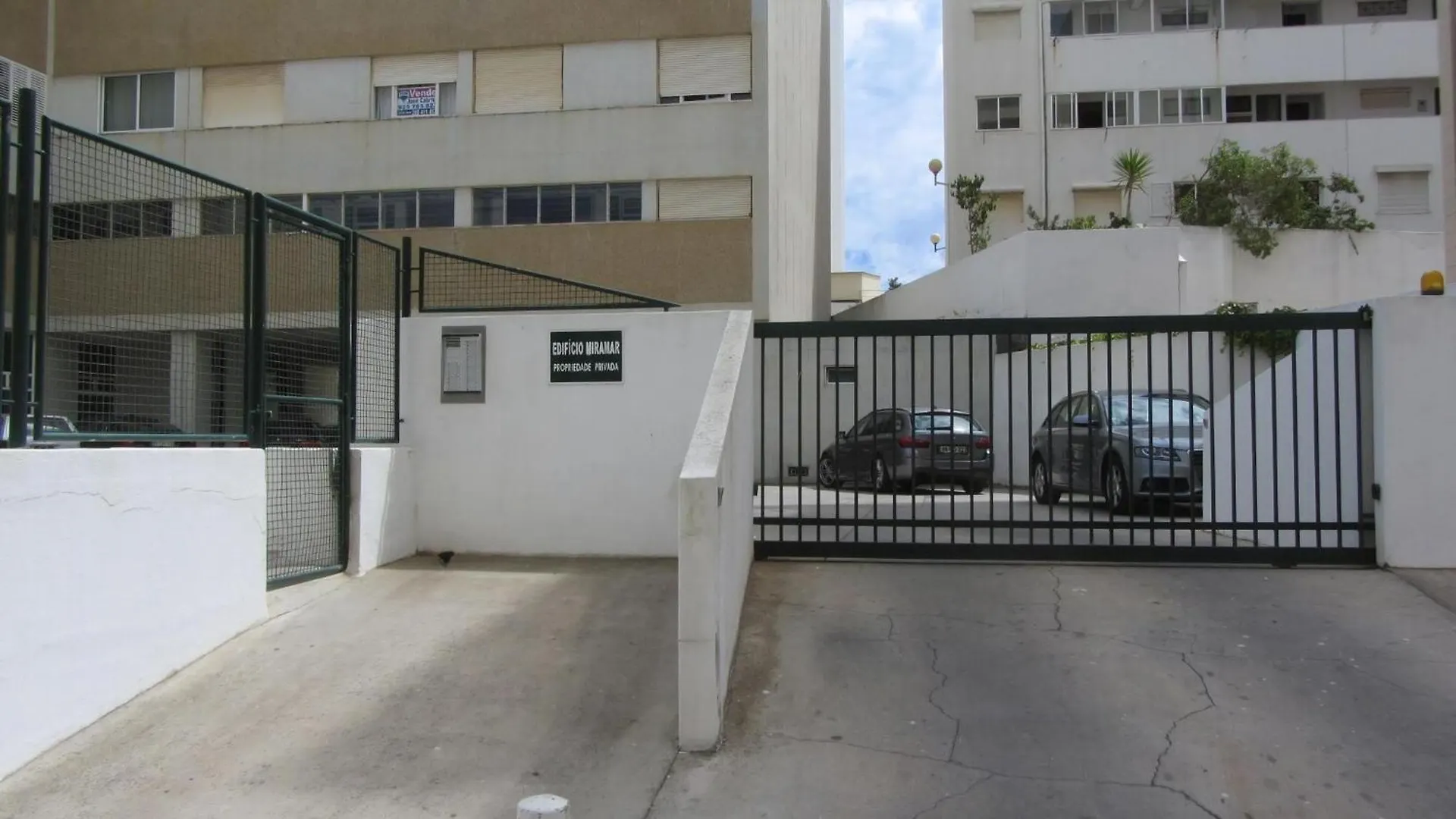 Moderne Ferienwohnung Mit Balkon Und Meerblick Portimao Apartment