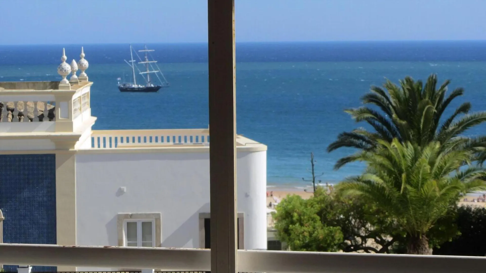 Moderne Ferienwohnung Mit Balkon Und Meerblick Portimao Portugal